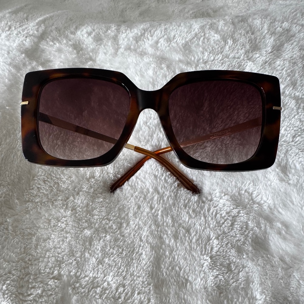 Chico's Sunglasses Brown with fade lenses NWOT - Picture 7 of 7